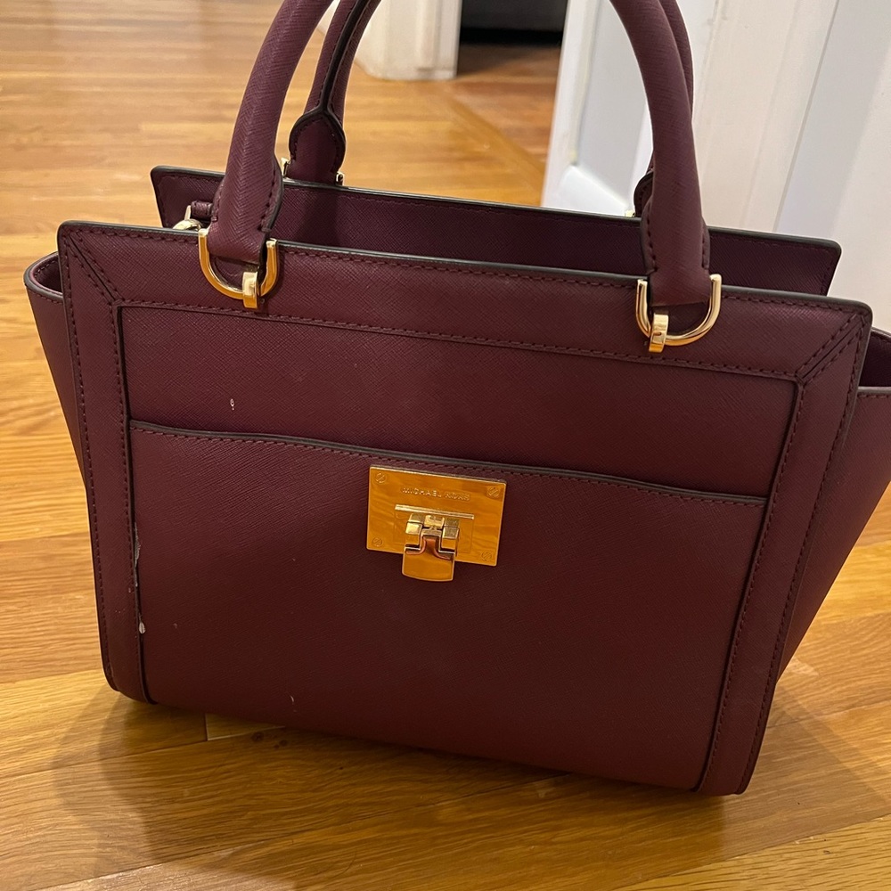 Michael Kors purse